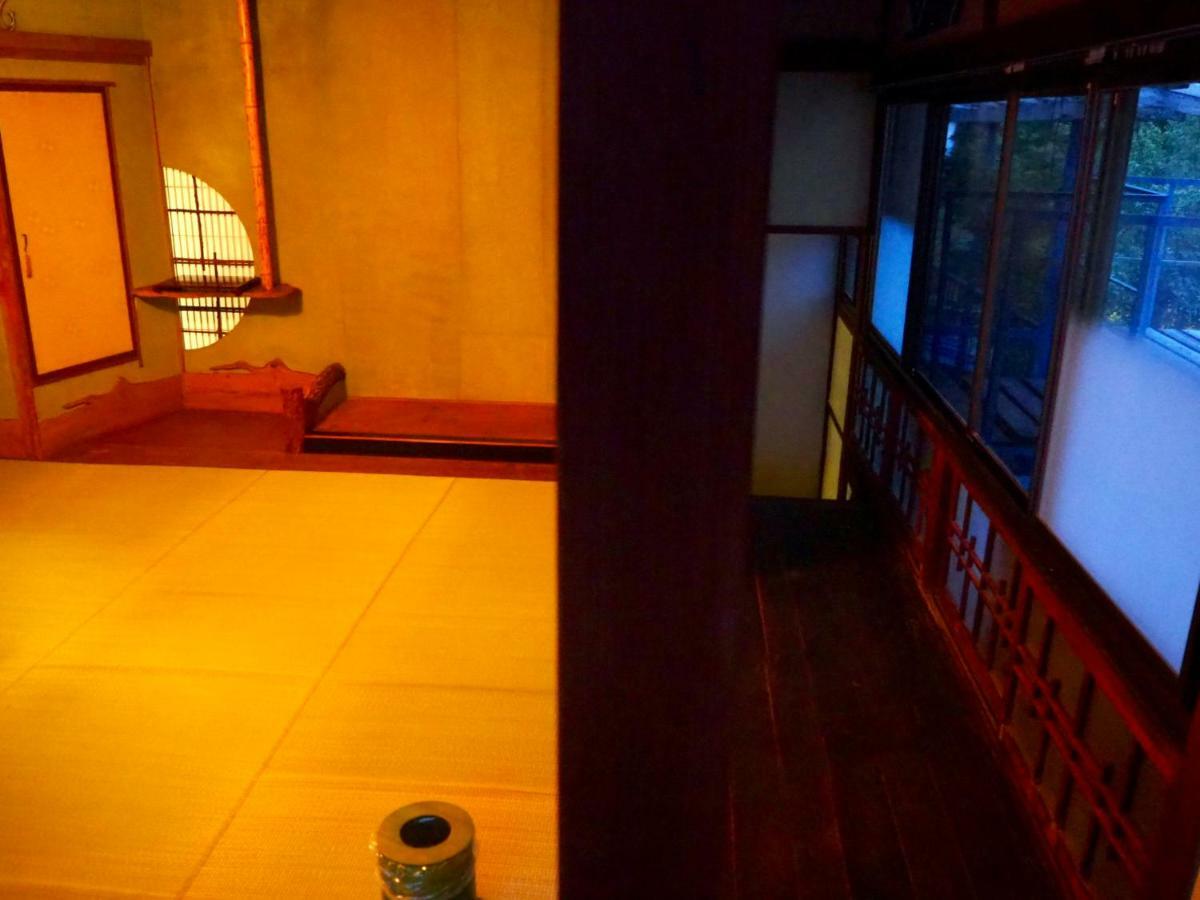 飲んで泊まれる古民家 -浮木-Fumoku Hotell Chino Eksteriør bilde